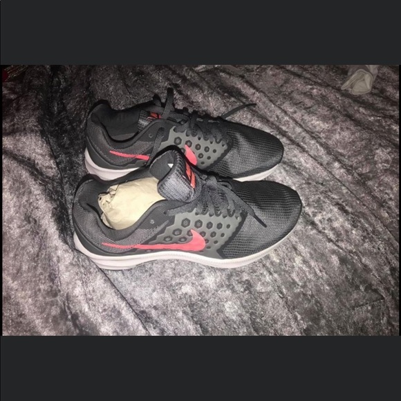 Brand new nikes! - Picture 2 of 2